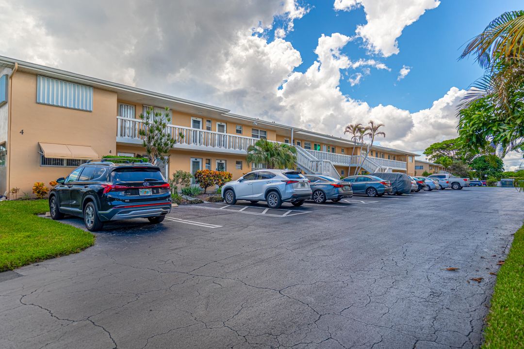 Active With Contract: $75,000 (1 beds, 1 baths, 744 Square Feet)