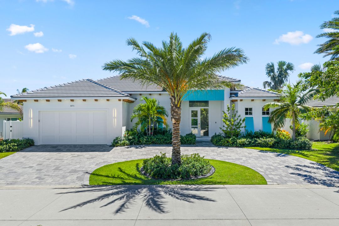 Activo con contrato: $2,349,000 (4 camas, 3 baños, 2709 Pies cuadrados)