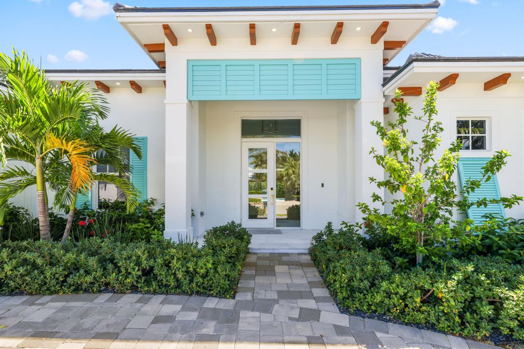 Activo con contrato: $2,349,000 (4 camas, 3 baños, 2709 Pies cuadrados)