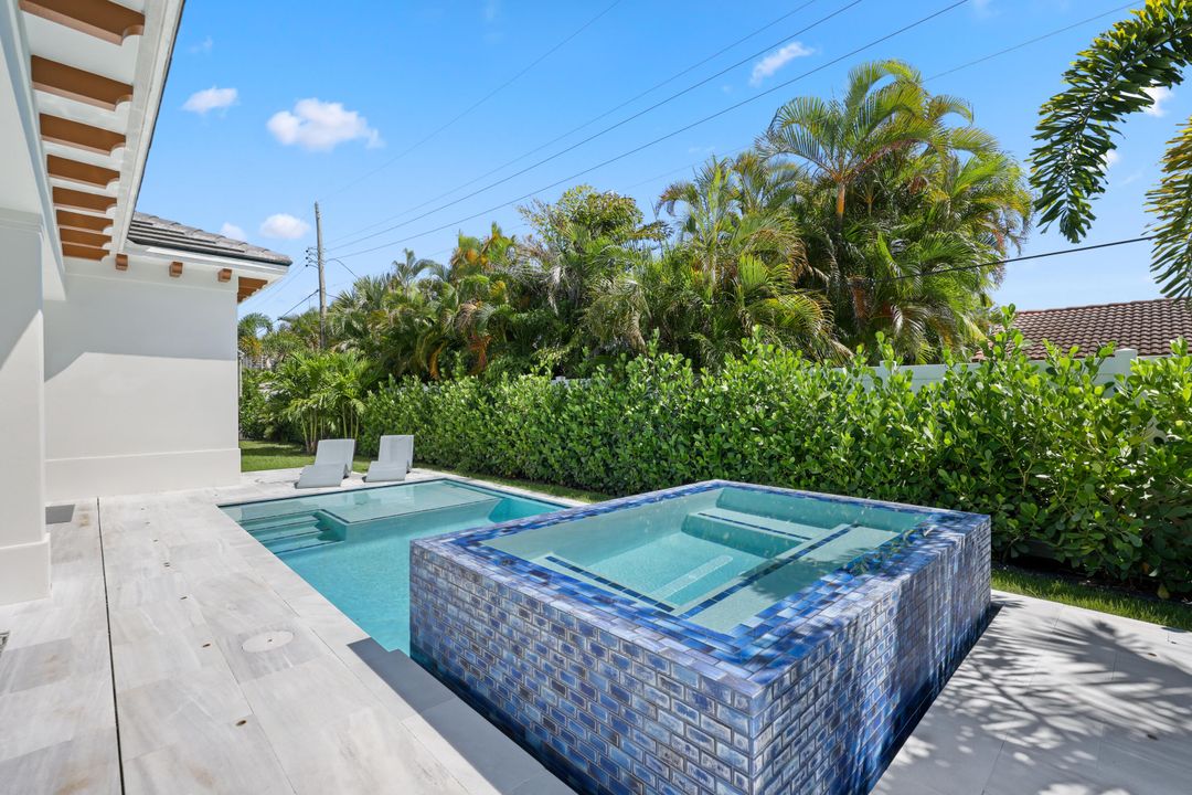 Activo con contrato: $2,349,000 (4 camas, 3 baños, 2709 Pies cuadrados)