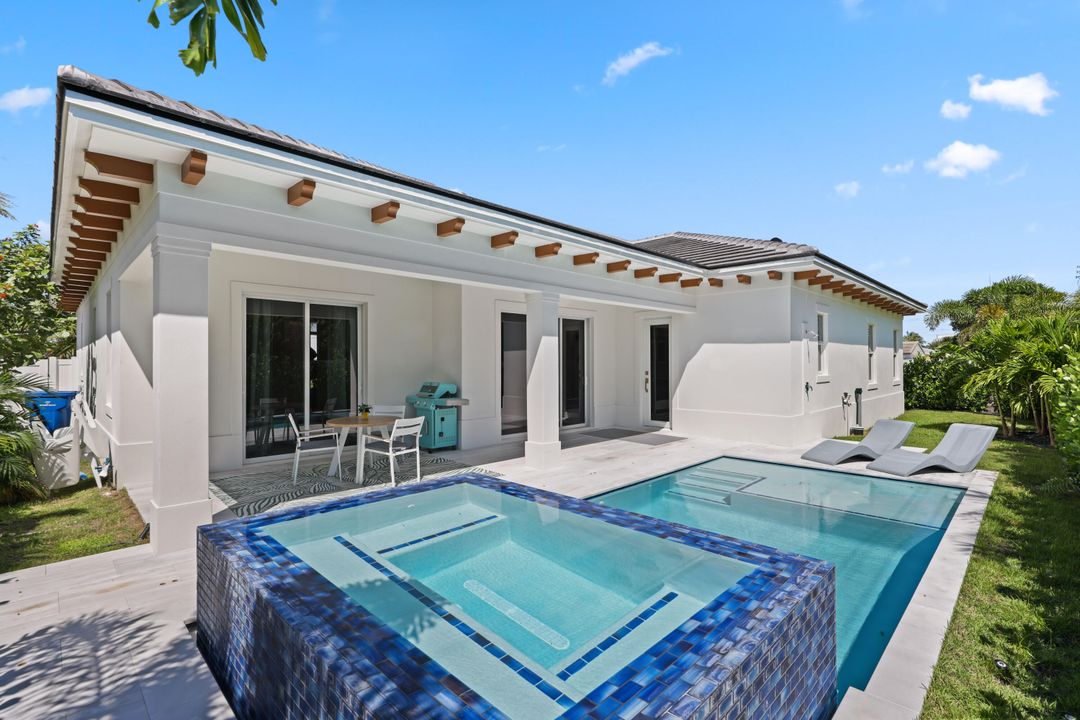 Activo con contrato: $2,349,000 (4 camas, 3 baños, 2709 Pies cuadrados)