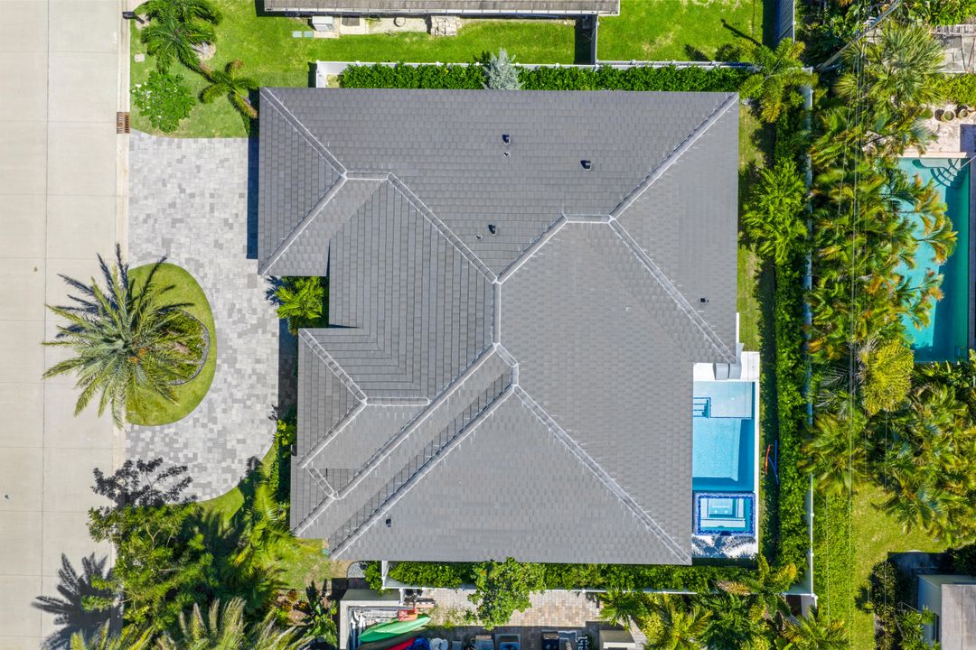 Activo con contrato: $2,349,000 (4 camas, 3 baños, 2709 Pies cuadrados)