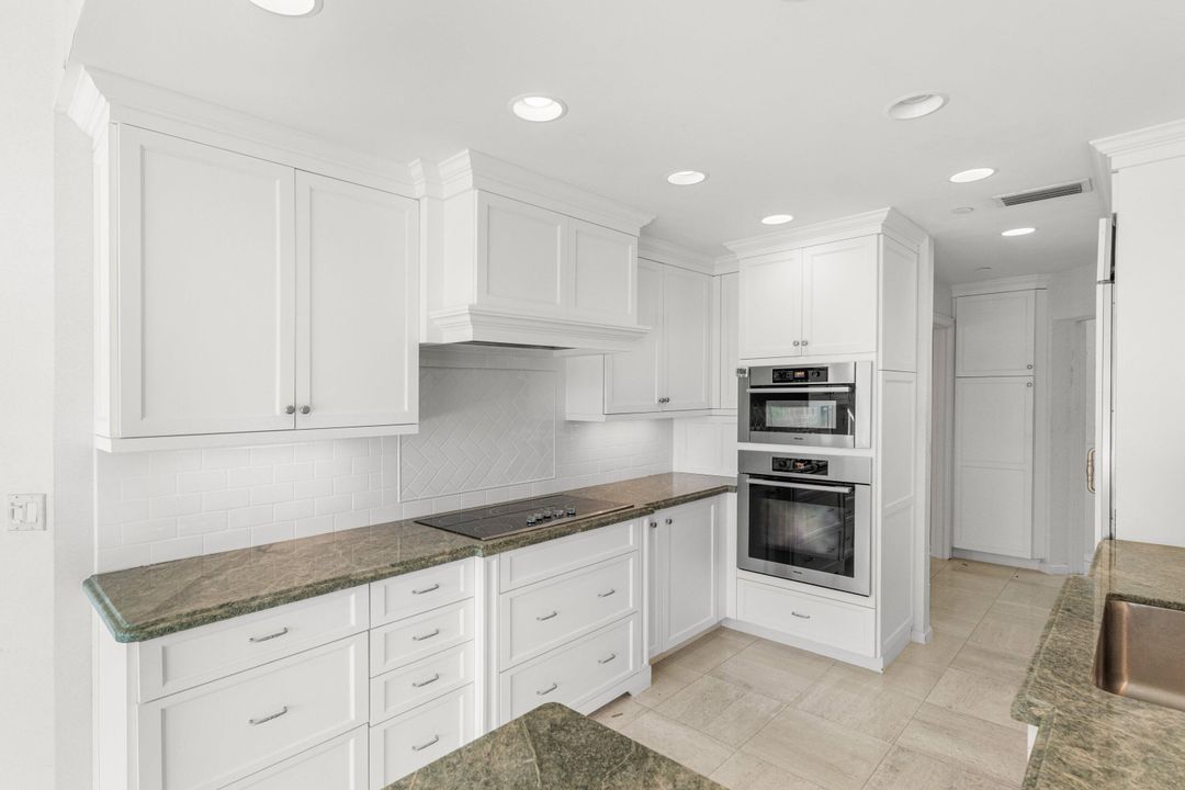 待售: $1,995,000 (3 贝兹, 3 浴室, 2631 平方英尺)