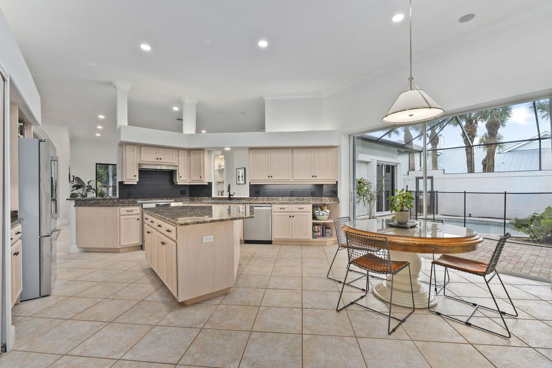 En Venta: $1,495,888 (4 camas, 4 baños, 3242 Pies cuadrados)