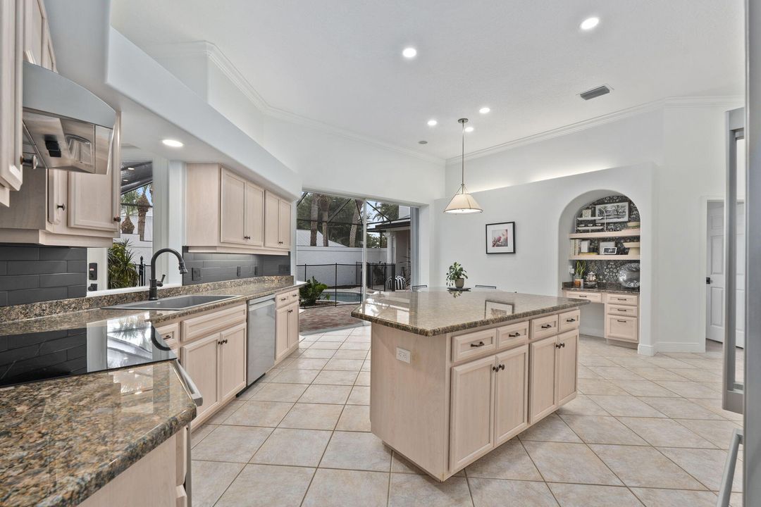 En Venta: $1,495,888 (4 camas, 4 baños, 3242 Pies cuadrados)