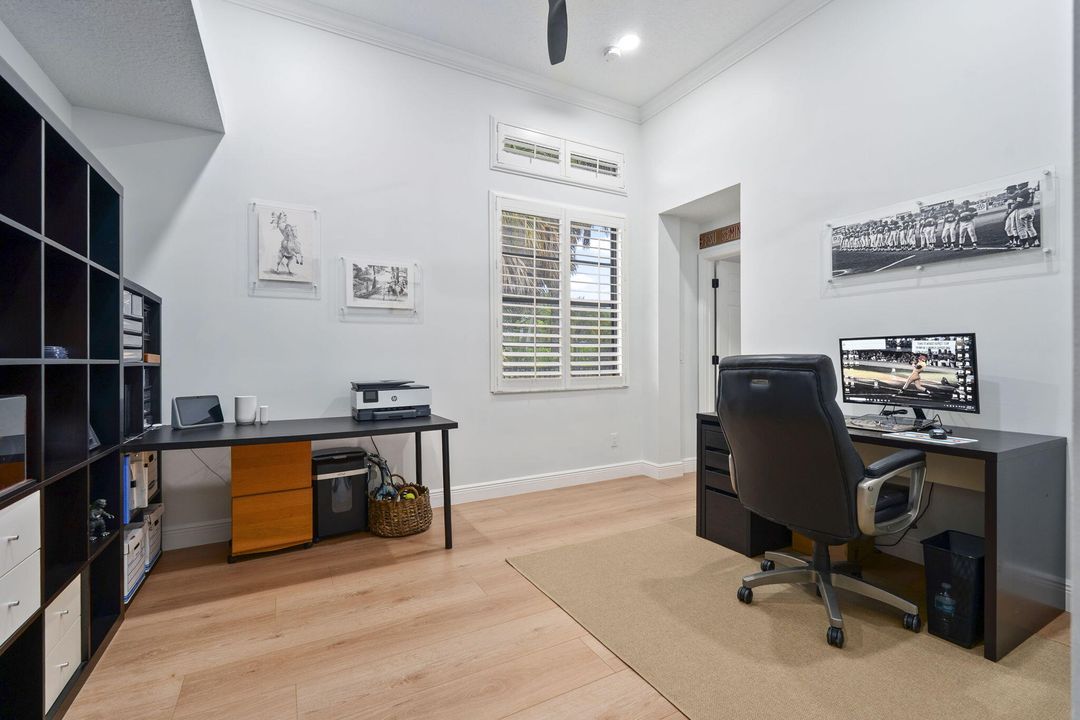 En Venta: $1,495,888 (4 camas, 4 baños, 3242 Pies cuadrados)