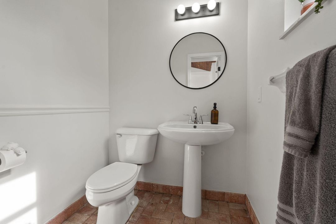 En Venta: $1,495,888 (4 camas, 4 baños, 3242 Pies cuadrados)