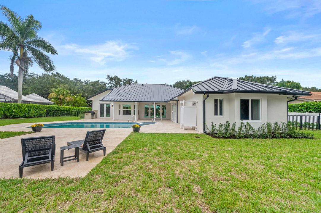 For Sale: $2,350,000 (4 beds, 4 baths, 3053 Square Feet)