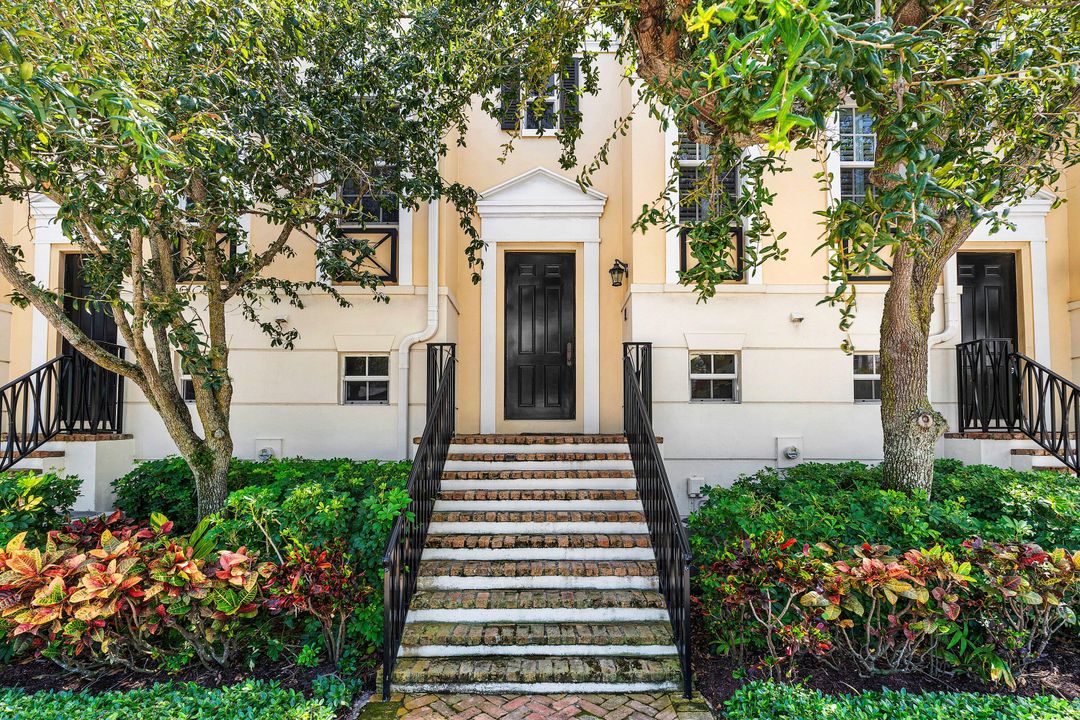 Недавно арендовано: $4,500 (2 спален, 2 ванн, 1404 Квадратных фут)