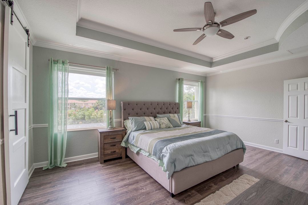 For Sale: $799,000 (5 beds, 4 baths, 3393 Square Feet)