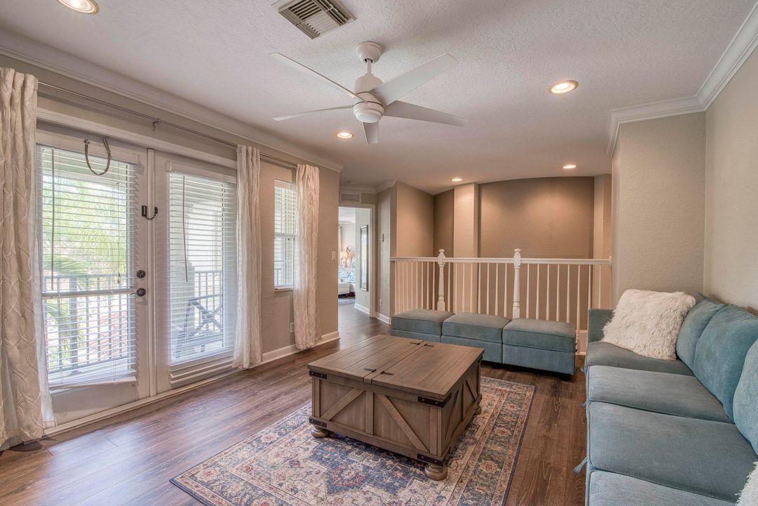 For Sale: $799,000 (5 beds, 4 baths, 3393 Square Feet)