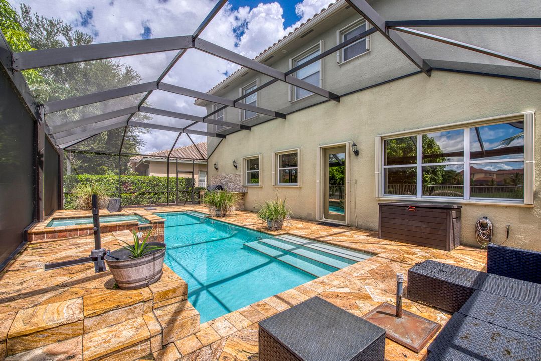 For Sale: $799,000 (5 beds, 4 baths, 3393 Square Feet)