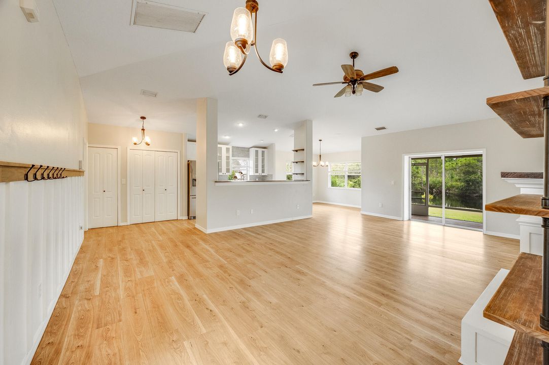 For Sale: $640,000 (3 beds, 2 baths, 1834 Square Feet)