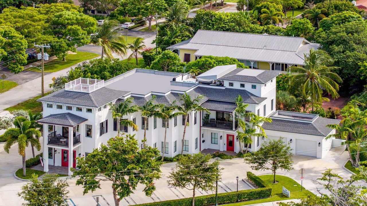 For Sale: $19,850,000 (5 beds, 4 baths, 7991 Square Feet)