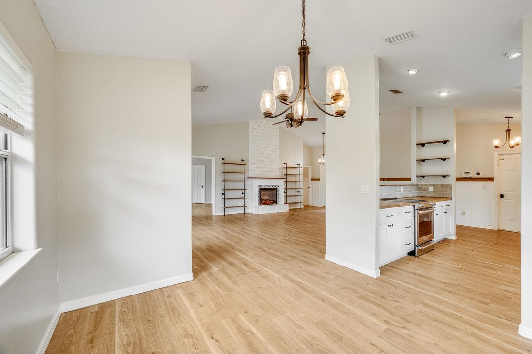 For Sale: $640,000 (3 beds, 2 baths, 1834 Square Feet)