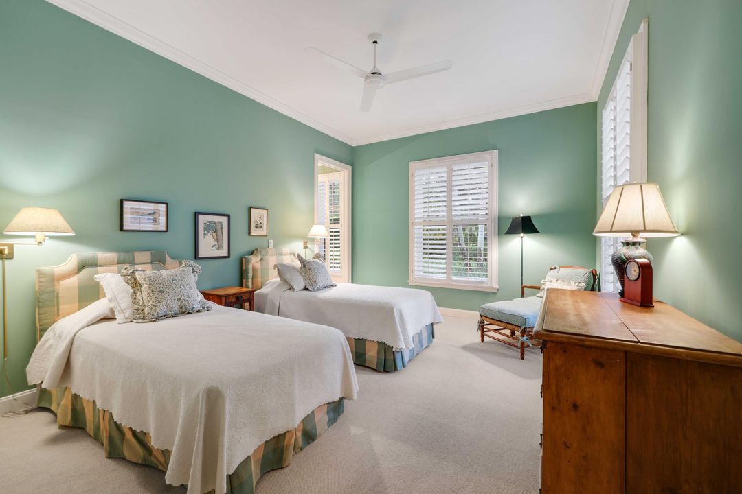 For Sale: $3,850,000 (3 beds, 3 baths, 3198 Square Feet)