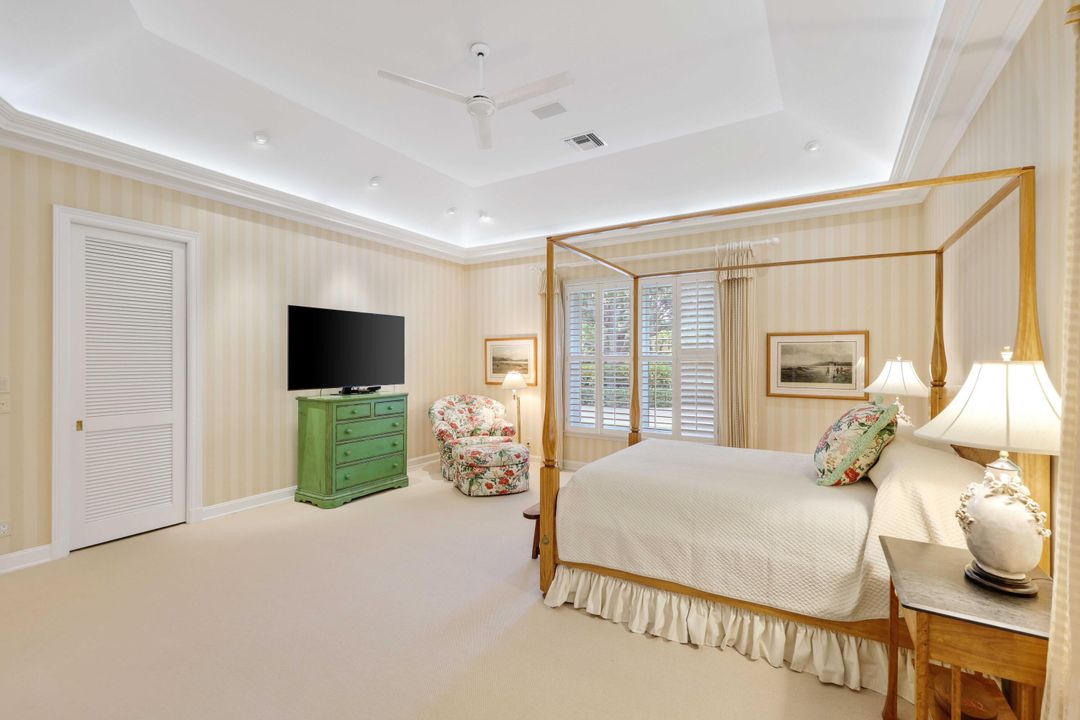 For Sale: $3,850,000 (3 beds, 3 baths, 3198 Square Feet)