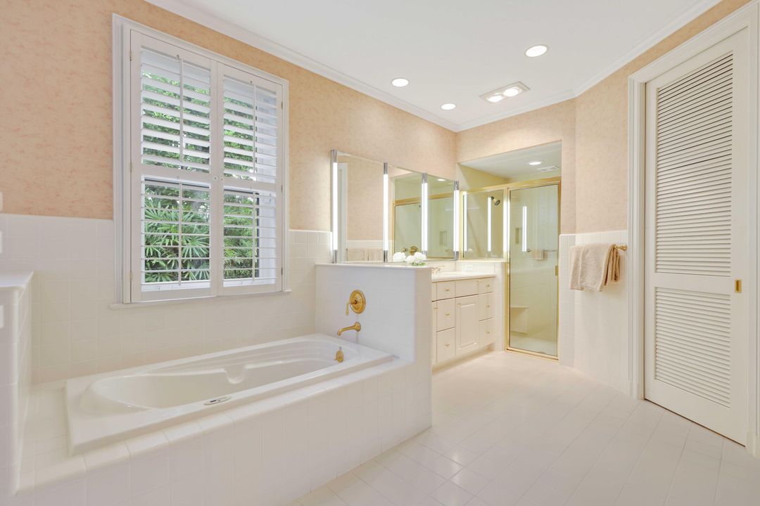 For Sale: $3,850,000 (3 beds, 3 baths, 3198 Square Feet)