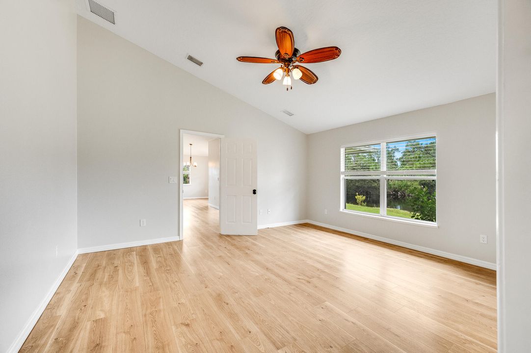 For Sale: $640,000 (3 beds, 2 baths, 1834 Square Feet)