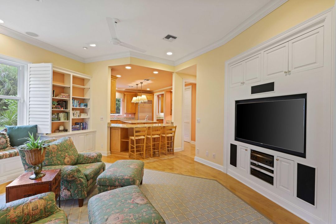 For Sale: $3,850,000 (3 beds, 3 baths, 3198 Square Feet)