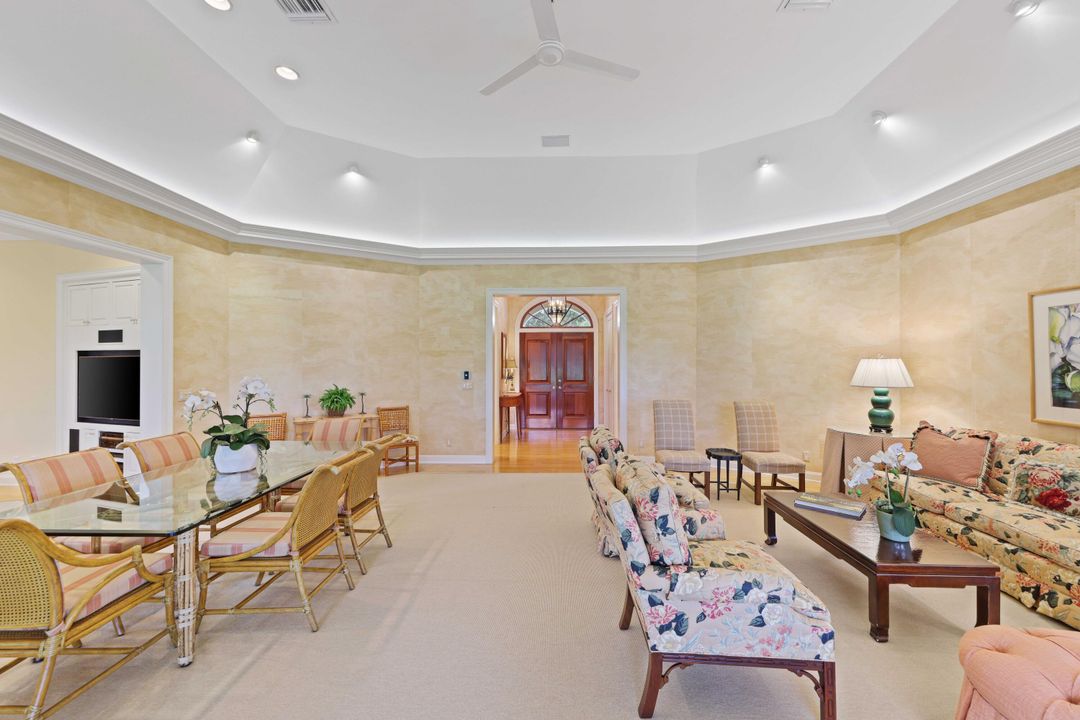 For Sale: $3,850,000 (3 beds, 3 baths, 3198 Square Feet)