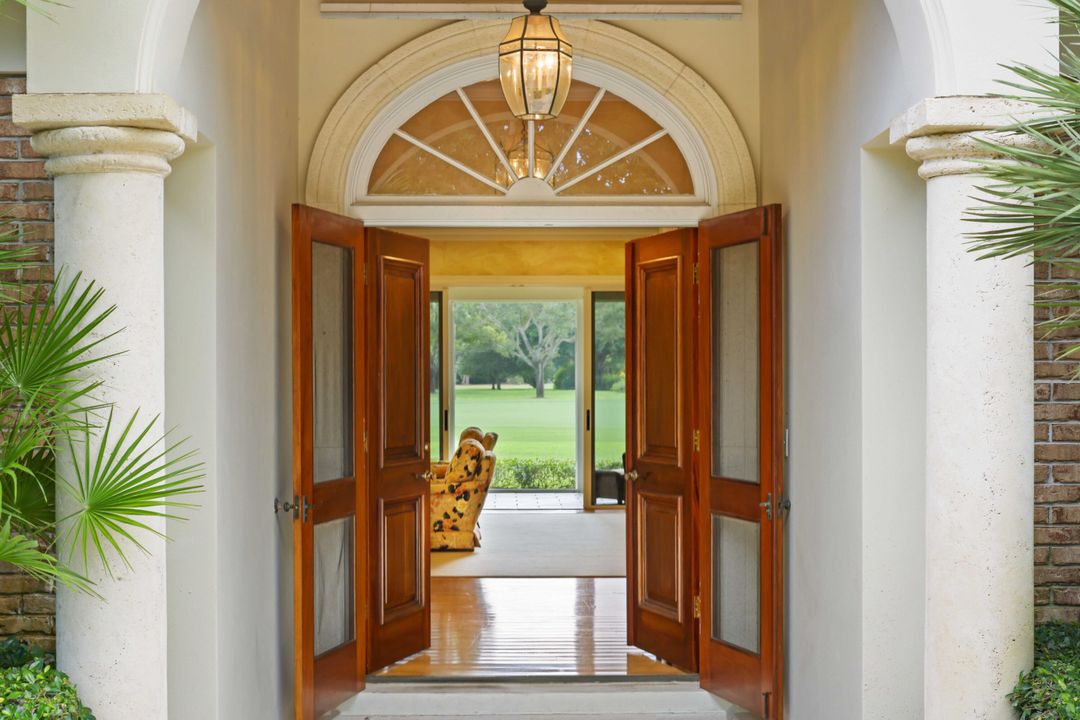 For Sale: $3,850,000 (3 beds, 3 baths, 3198 Square Feet)