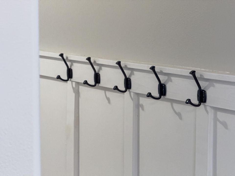 For Sale: $640,000 (3 beds, 2 baths, 1834 Square Feet)