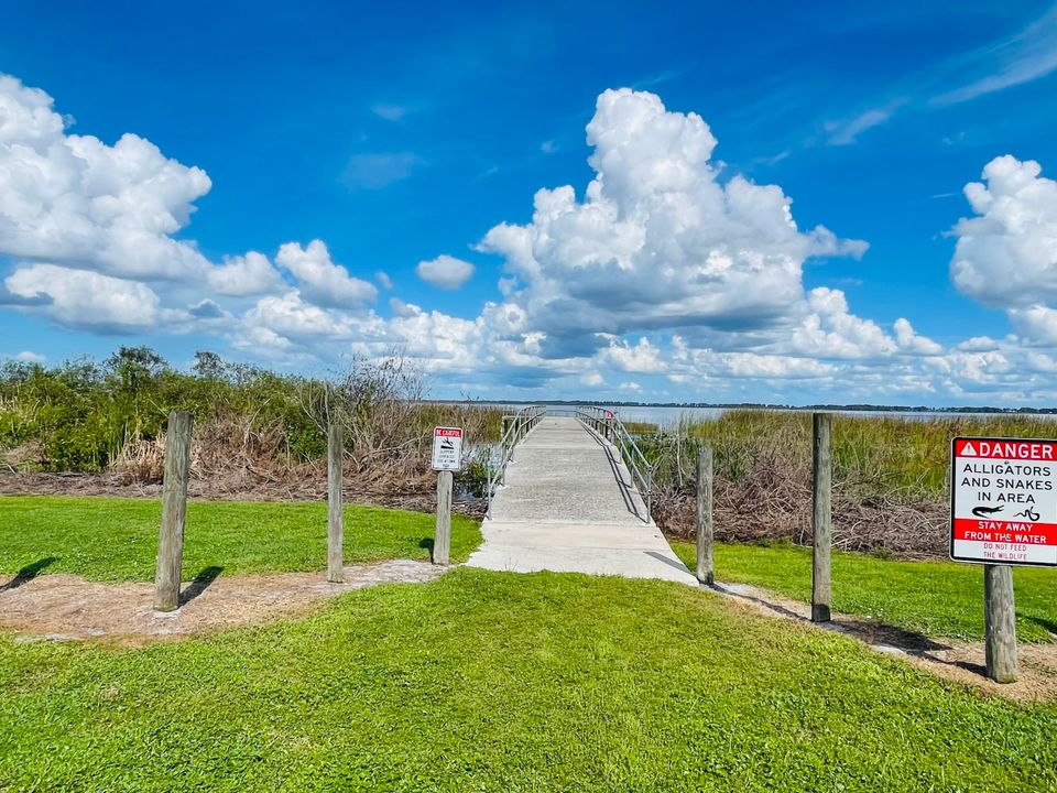 待售: $277,998 (2 贝兹, 2 浴室, 1550 平方英尺)