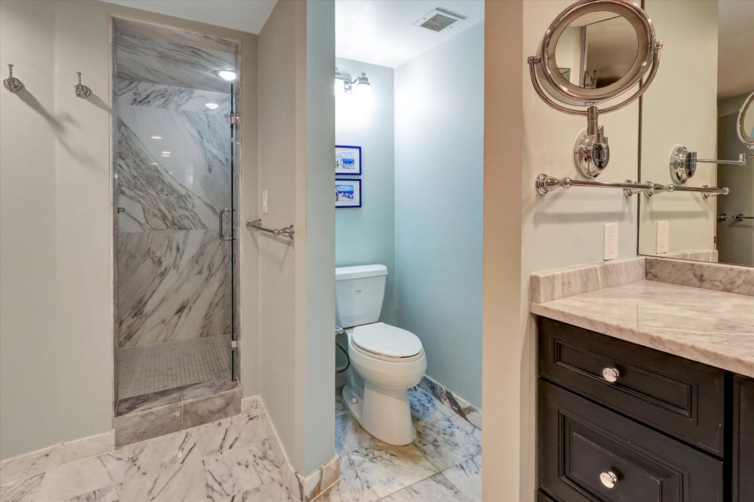 Active With Contract: $1,200,000 (2 beds, 2 baths, 1970 Square Feet)