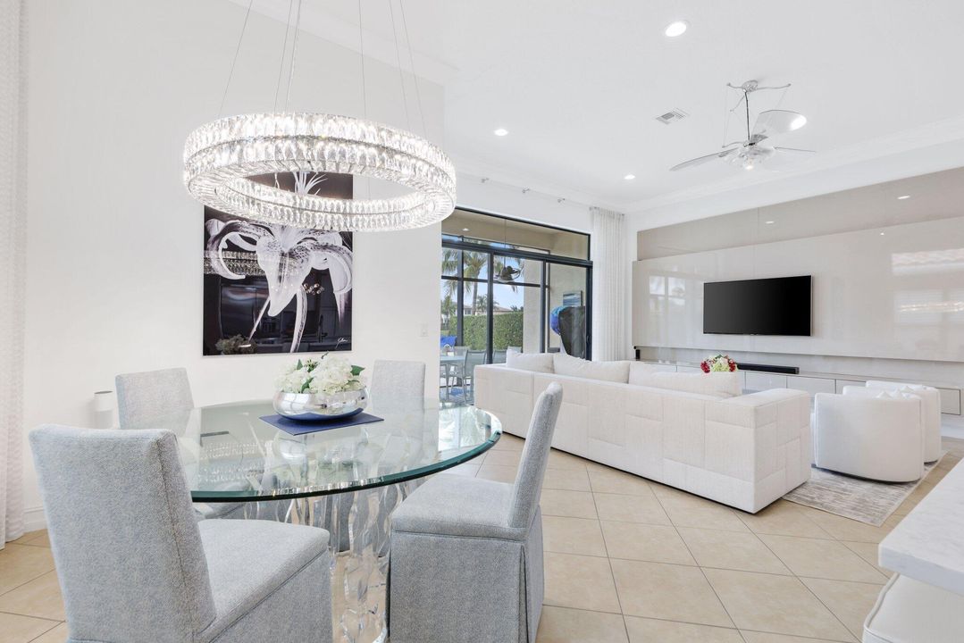 Activo con contrato: $1,575,000 (3 camas, 3 baños, 3249 Pies cuadrados)