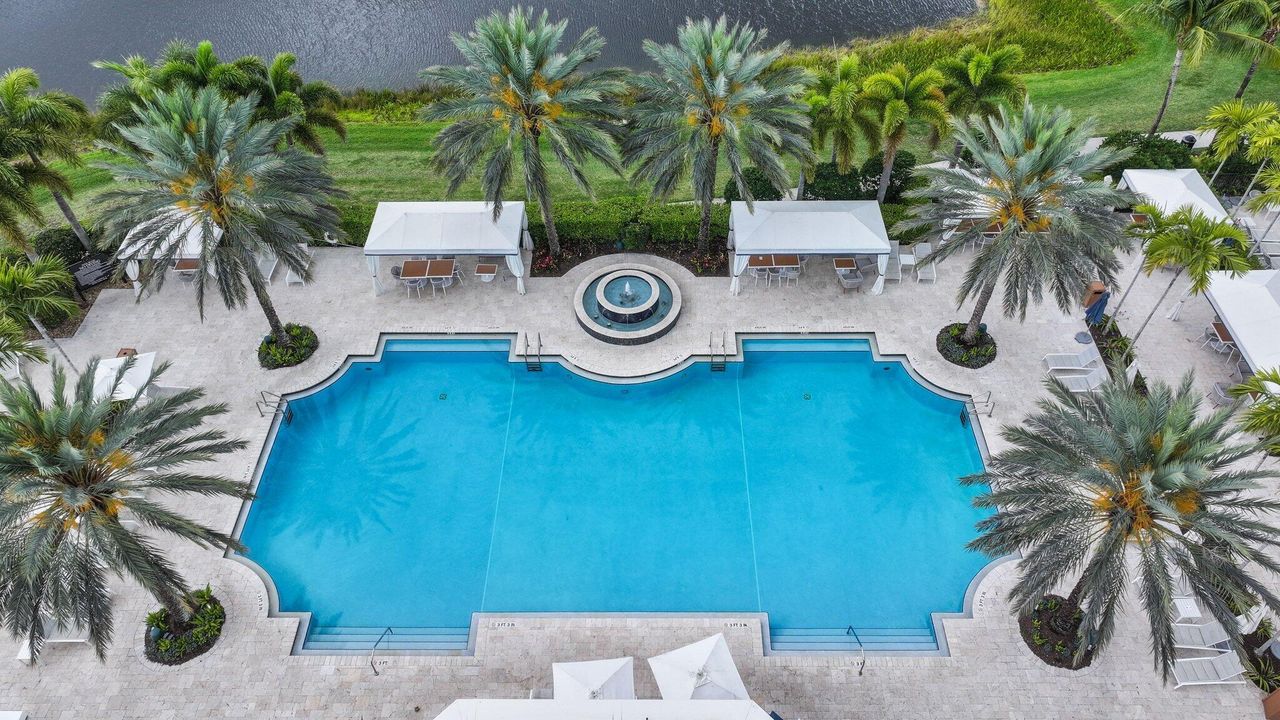 Activo con contrato: $1,575,000 (3 camas, 3 baños, 3249 Pies cuadrados)