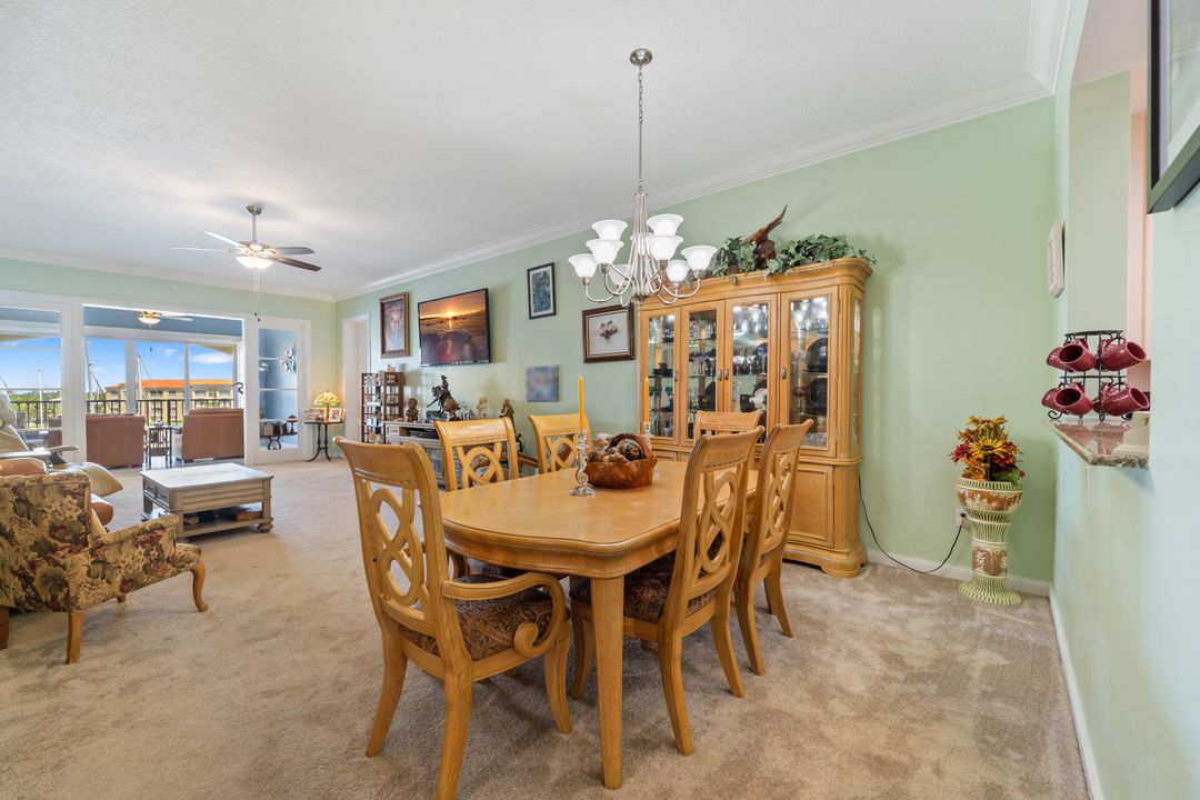 For Sale: $420,000 (2 beds, 2 baths, 1989 Square Feet)