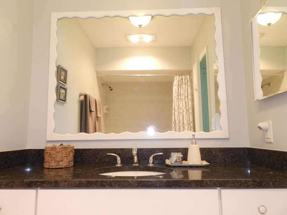 En Venta: $167,900 (2 camas, 2 baños, 1080 Pies cuadrados)