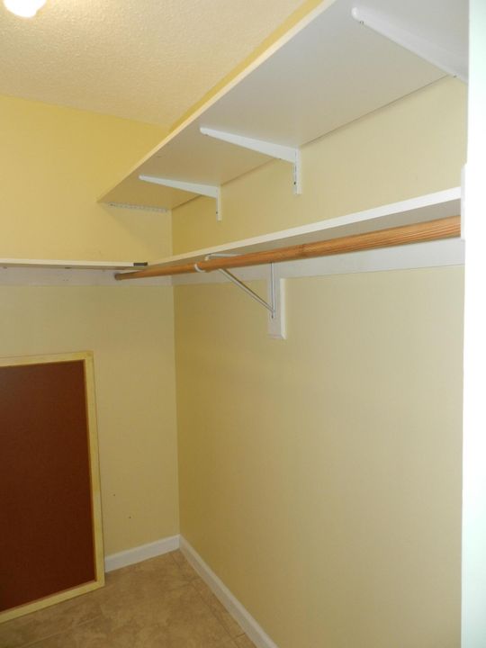 En Venta: $167,900 (2 camas, 2 baños, 1080 Pies cuadrados)