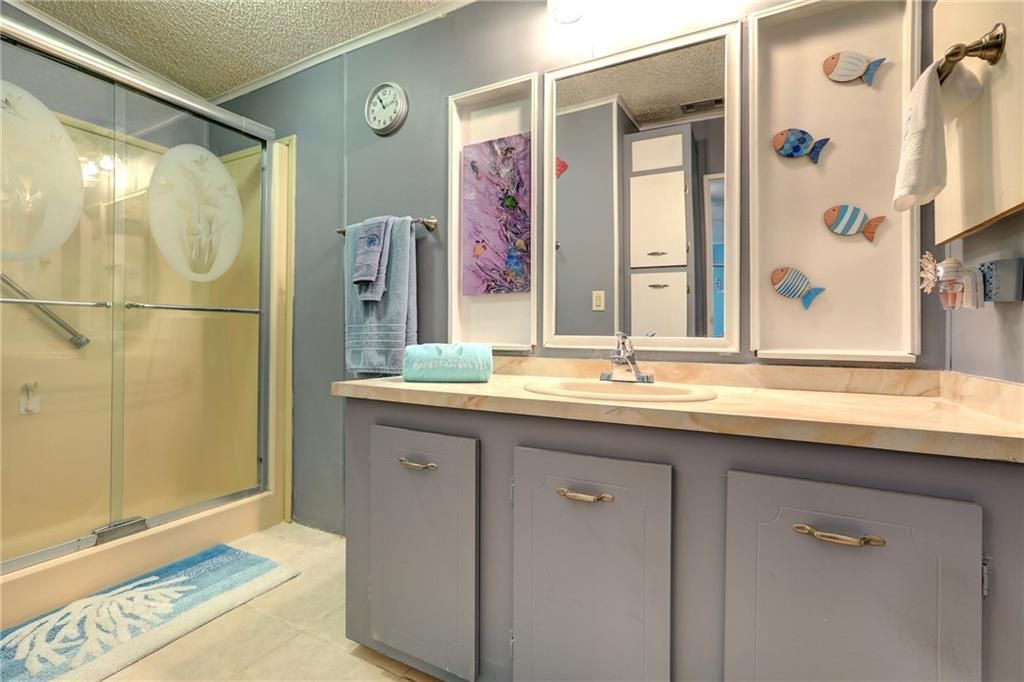 En Venta: $209,900 (2 camas, 2 baños, 1248 Pies cuadrados)