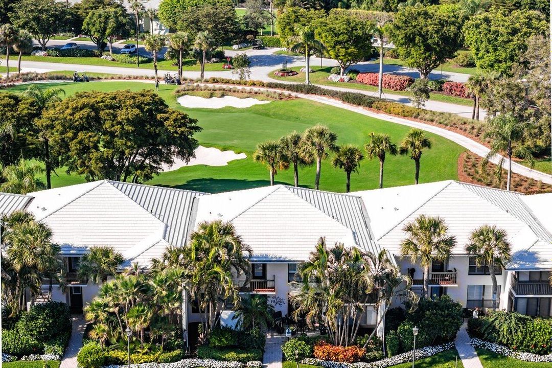 For Sale: $525,000 (3 beds, 2 baths, 1958 Square Feet)