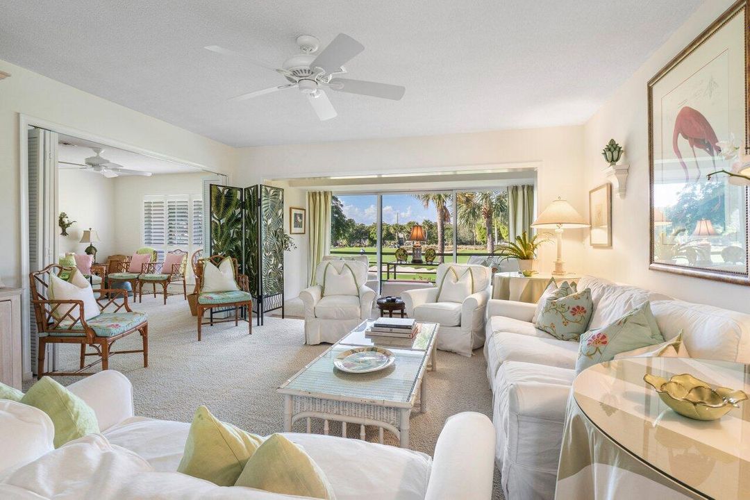 For Sale: $525,000 (3 beds, 2 baths, 1958 Square Feet)