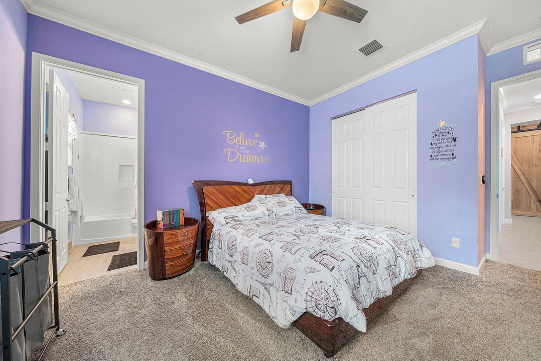 For Sale: $699,000 (3 beds, 3 baths, 2635 Square Feet)