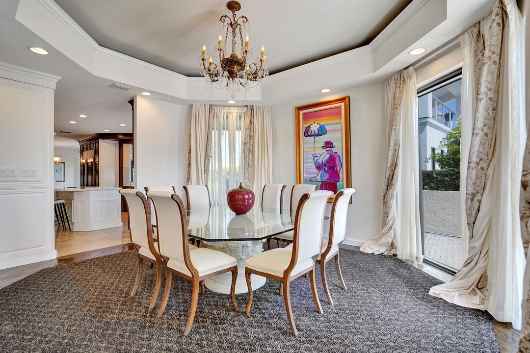 Active With Contract: $3,999,000 (4 beds, 4 baths, 4850 Square Feet)