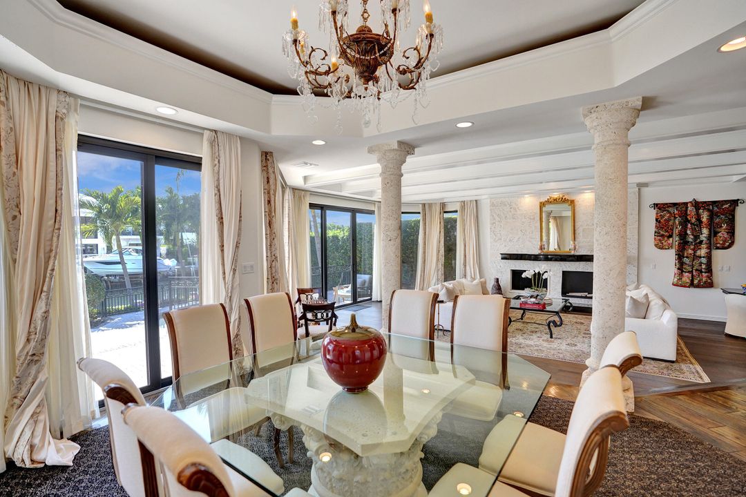 Active With Contract: $3,999,000 (4 beds, 4 baths, 4850 Square Feet)