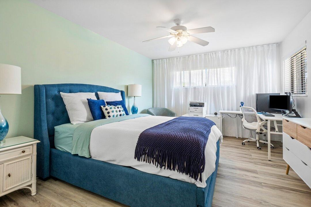 For Sale: $299,000 (1 beds, 1 baths, 1020 Square Feet)