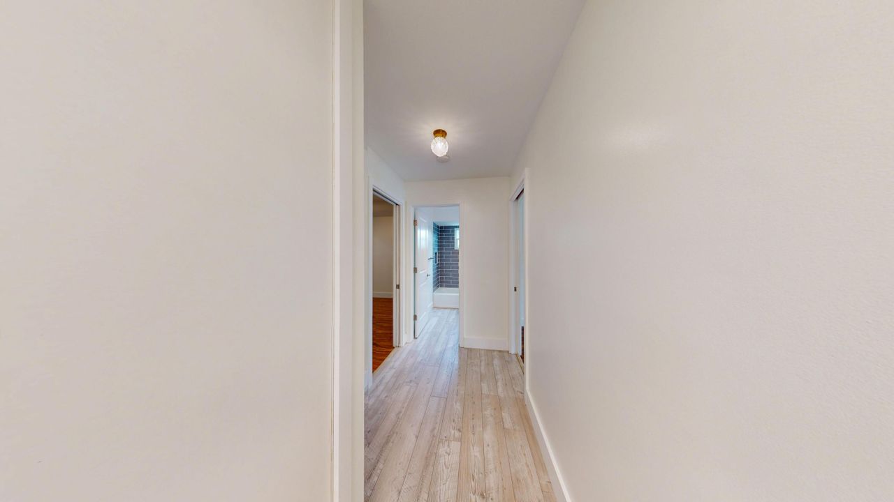 For Rent: $4,800 (3 beds, 3 baths, 1911 Square Feet)