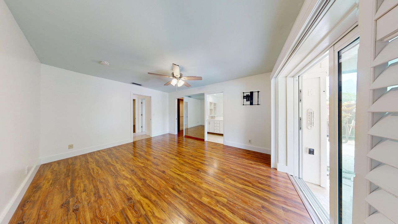 For Rent: $4,800 (3 beds, 3 baths, 1911 Square Feet)