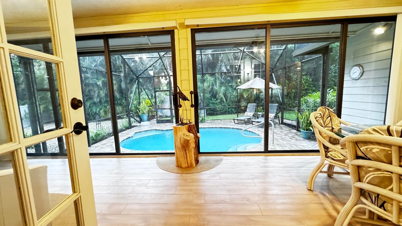 待售: $899,900 (3 贝兹, 2 浴室, 2103 平方英尺)