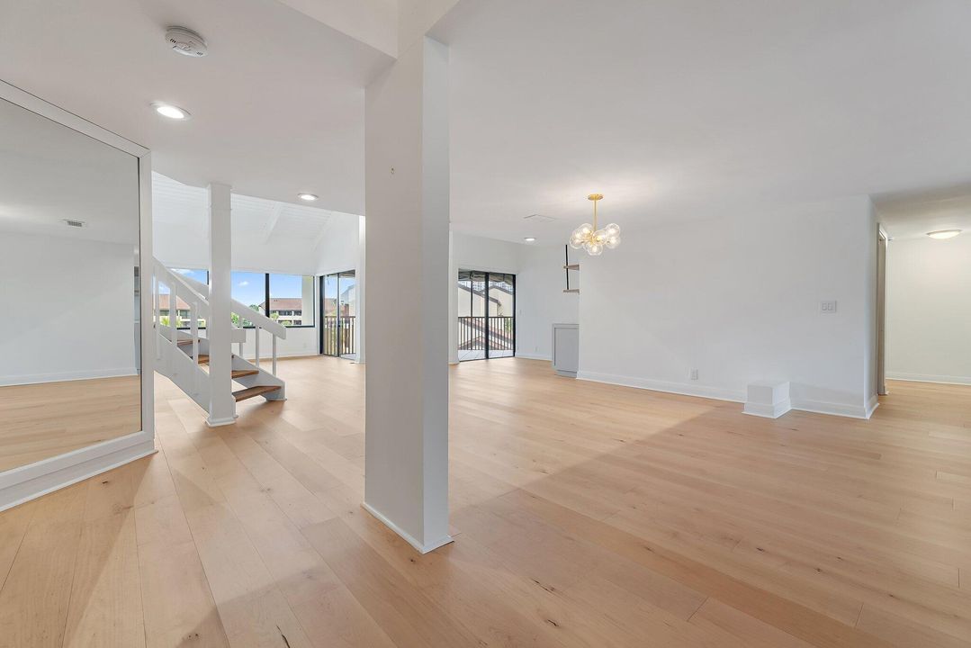 Activo con contrato: $1,250,000 (3 camas, 3 baños, 2772 Pies cuadrados)