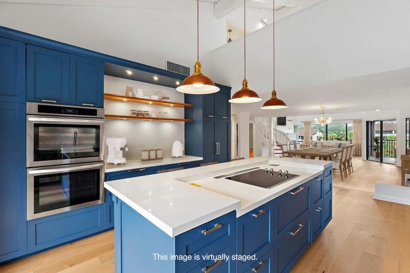 Activo con contrato: $1,250,000 (3 camas, 3 baños, 2772 Pies cuadrados)