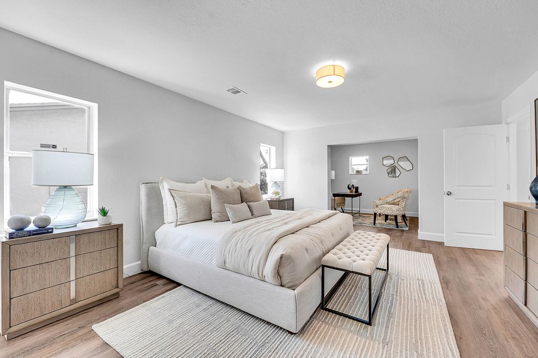 Activo con contrato: $699,900 (3 camas, 2 baños, 2256 Pies cuadrados)