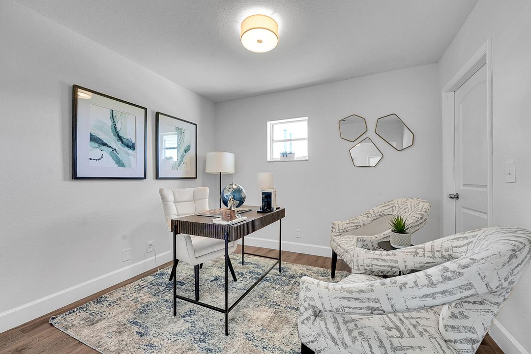 Activo con contrato: $699,900 (3 camas, 2 baños, 2256 Pies cuadrados)