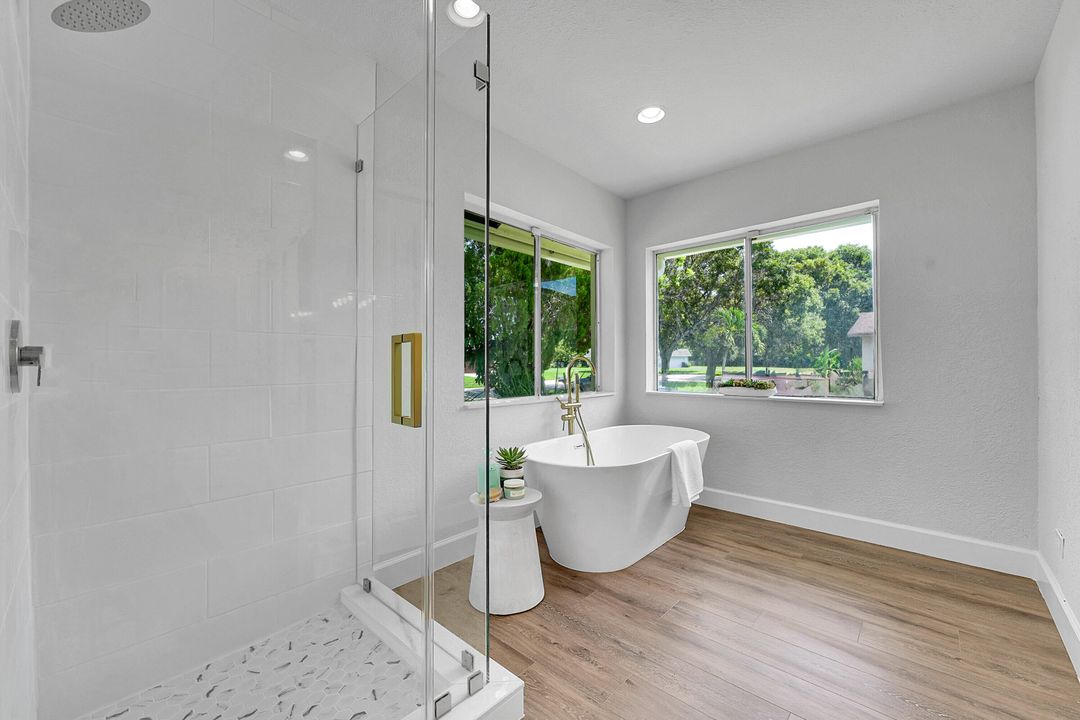 Activo con contrato: $699,900 (3 camas, 2 baños, 2256 Pies cuadrados)