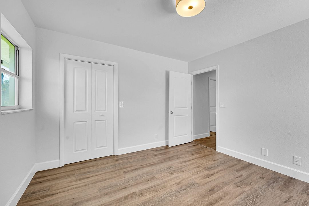 Activo con contrato: $699,900 (3 camas, 2 baños, 2256 Pies cuadrados)